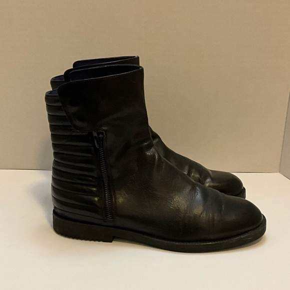 ELIE TAHARI Ankle Boots - Picture 4 of 11